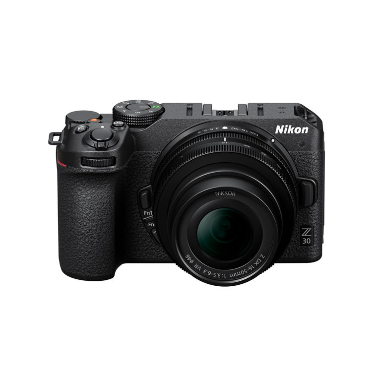 Nikon Z 30 with 16-50mm Lens